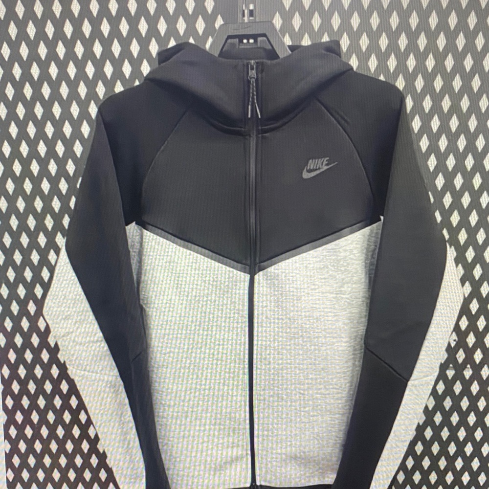 Nike Men's Performance Jacket in Black and Gray